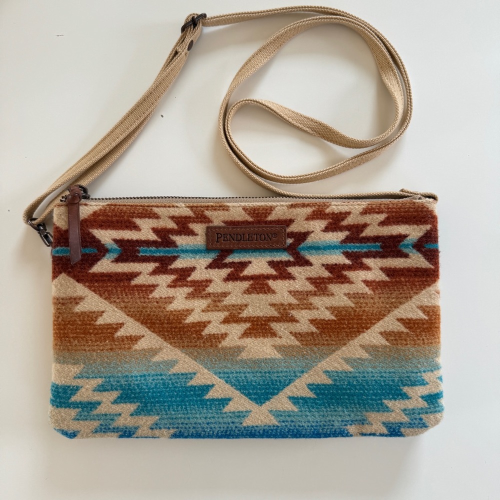 Pendleton Wool Pagosa Springs Large Three Pocket Keeper Crossbody Shoulder Bag